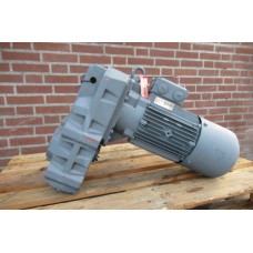 45,5 RPM 4 KW  830 Nm Asmaat 50 mm IE2. unused. 